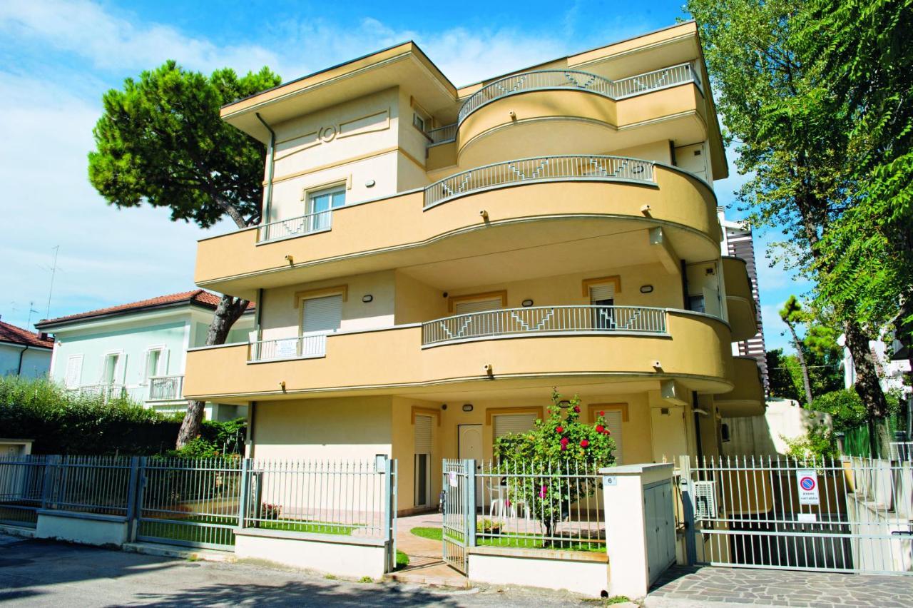 Ferienwohnung Residenza Raggio Riccione Exterior foto